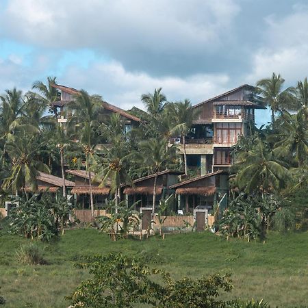 Tanaw Villas 제너럴 루나 외부 사진