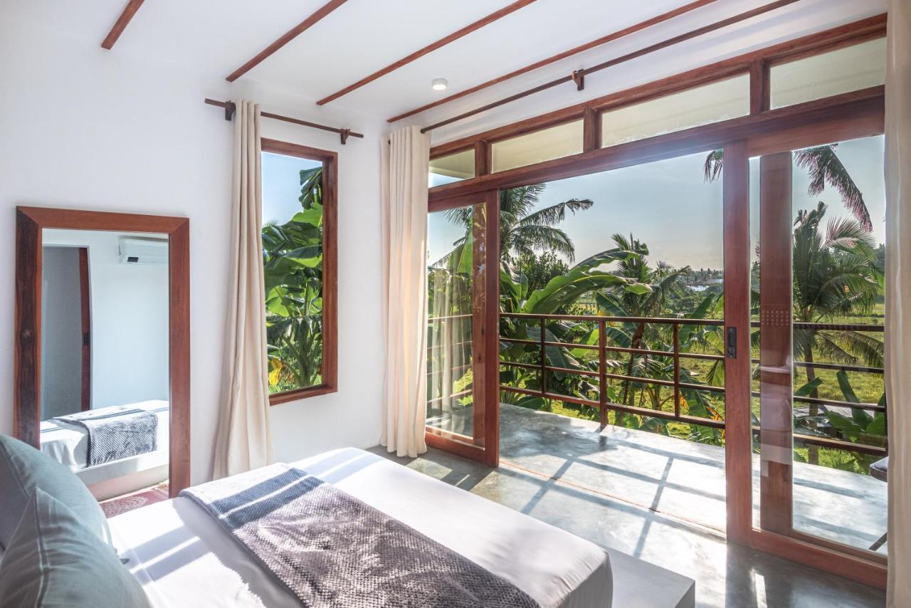 Tanaw Villas 제너럴 루나 외부 사진